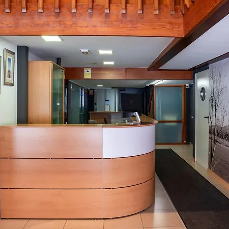 Bedoya Hotel *